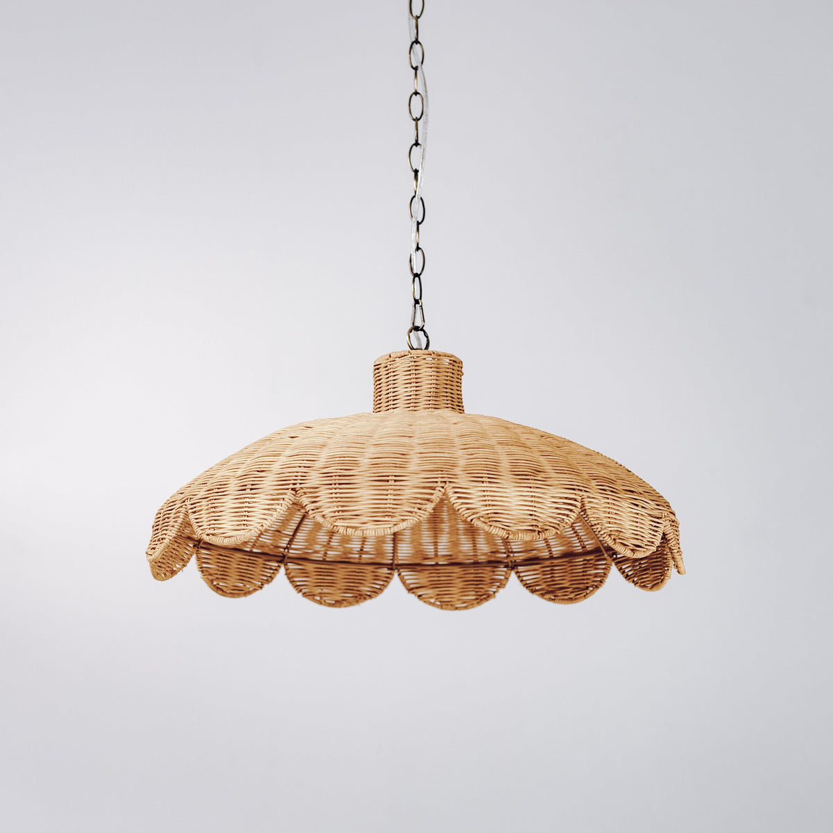 Alice Scallop Rattan Pendant Light - Natural