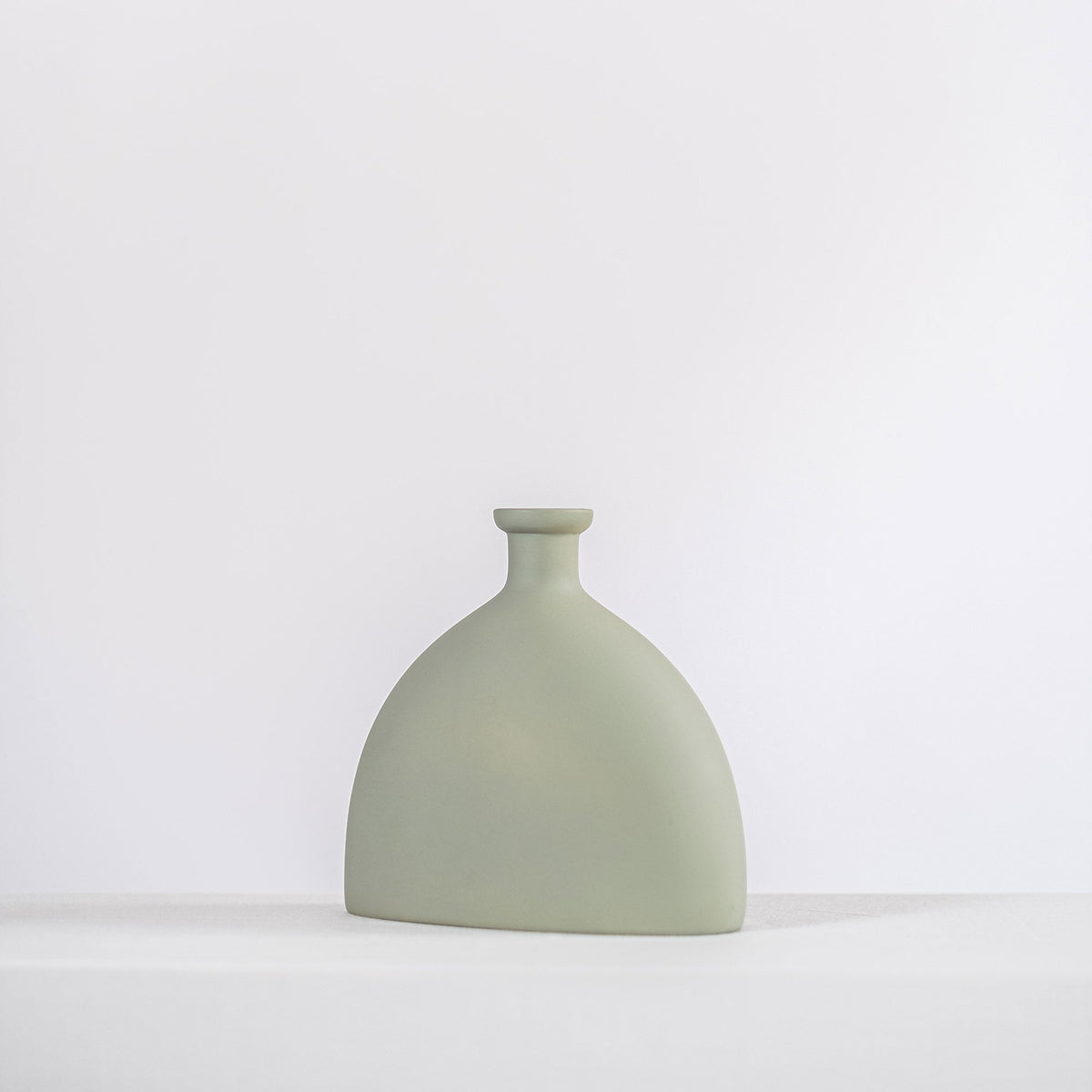 Ceramic Vase - Peony