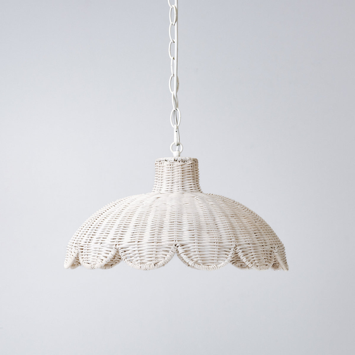 Alice Scallop Rattan Pendant Light - White